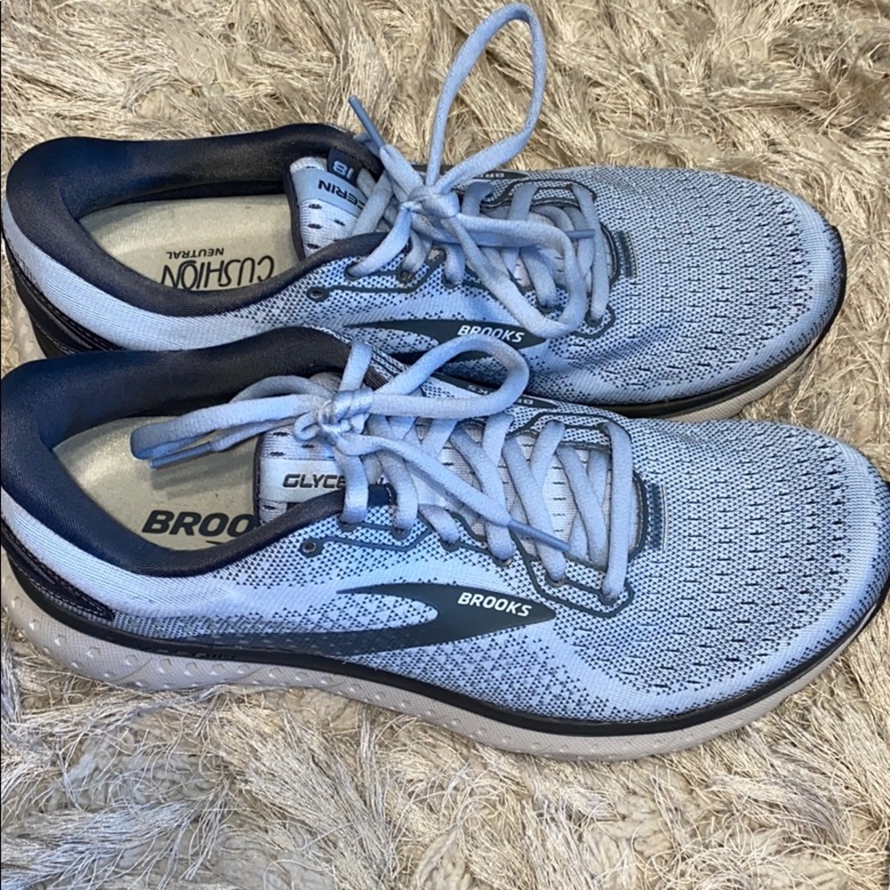 Brooks Glycerin 18- running sneakers